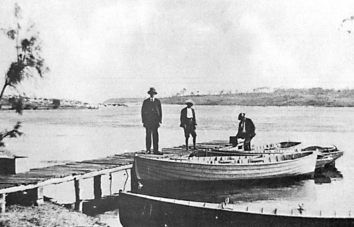 1910ishDunleith Wharf-min