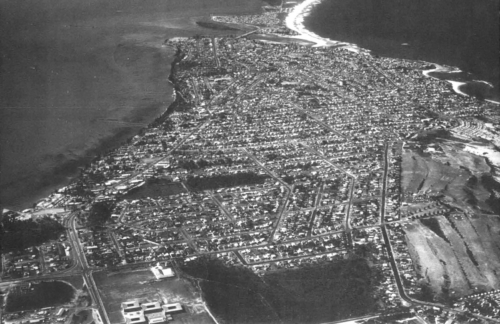 The Entrance Aerial Photo Circa 1978j-min