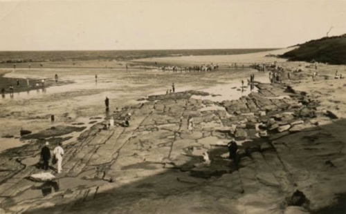 The Entrance Channel 1920s-min